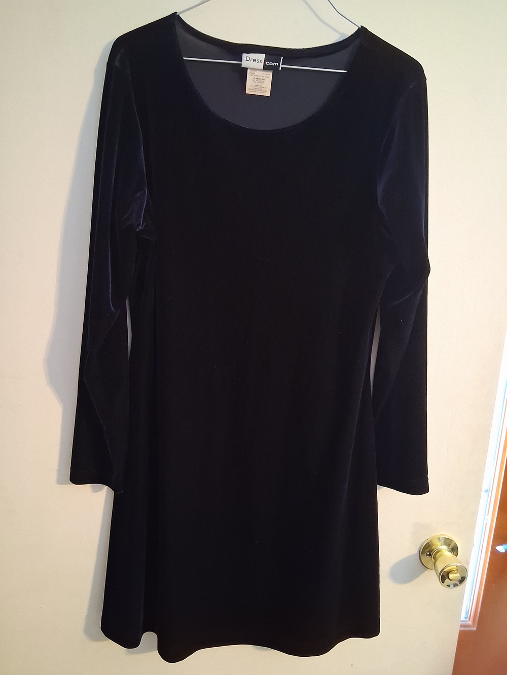 dressbarn Black Velvet Long Sleeve Scoop Dress